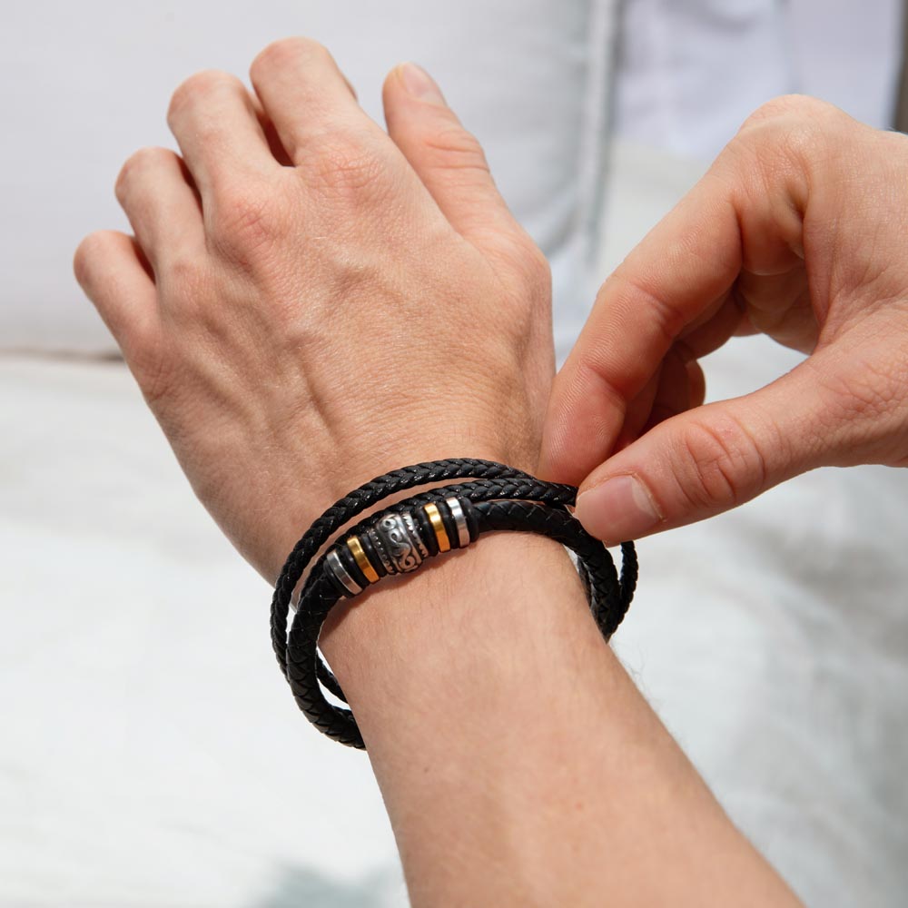 ORA One (AA-OR-001)	Simple, everyday luxury